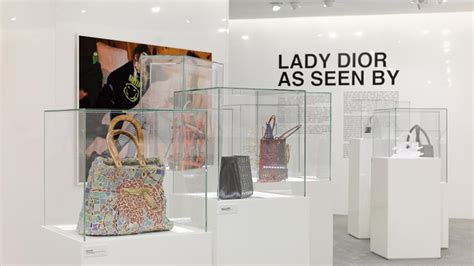 Выставка «Lady Dior As Seen By»